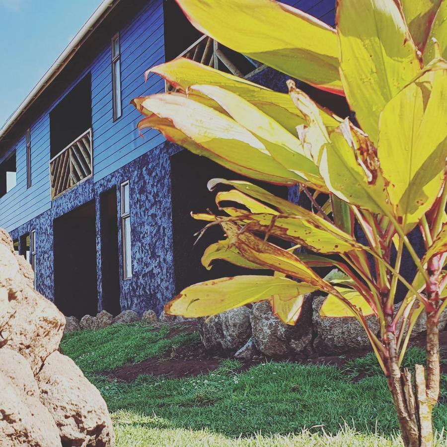 Apartamentos Tupuna Lodge Hanga Roa Exterior foto