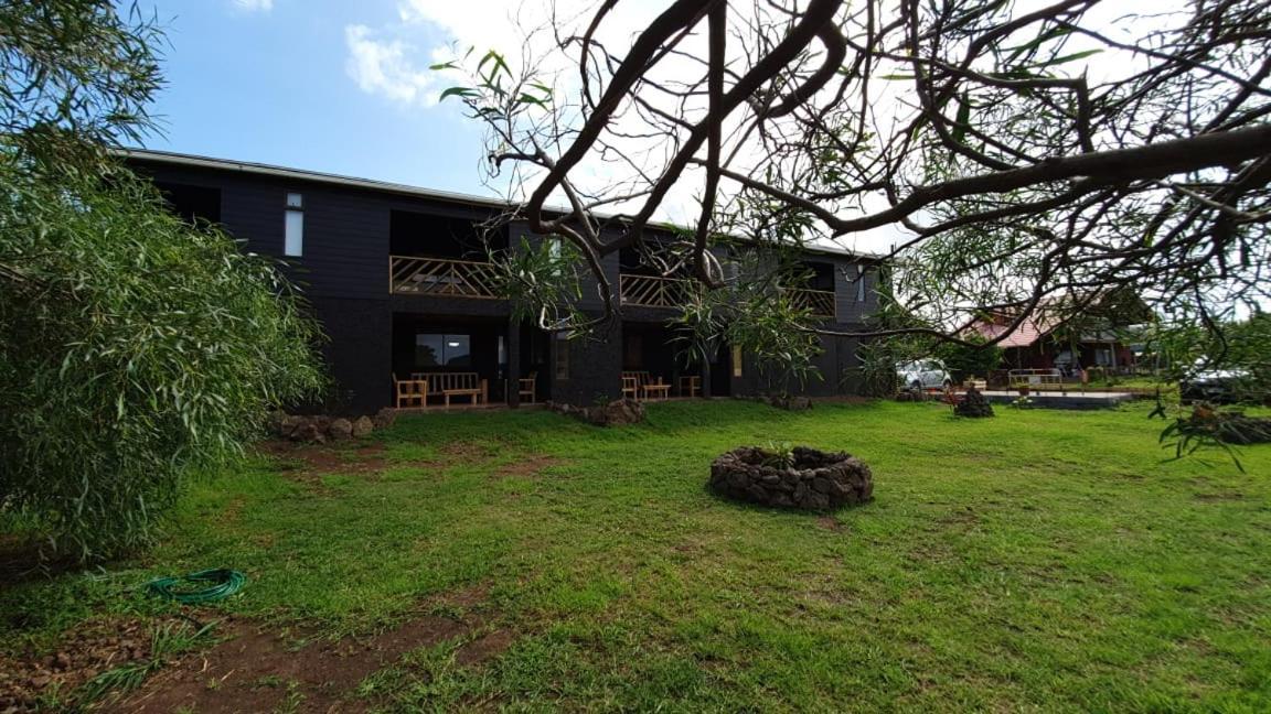 Apartamentos Tupuna Lodge Hanga Roa Exterior foto
